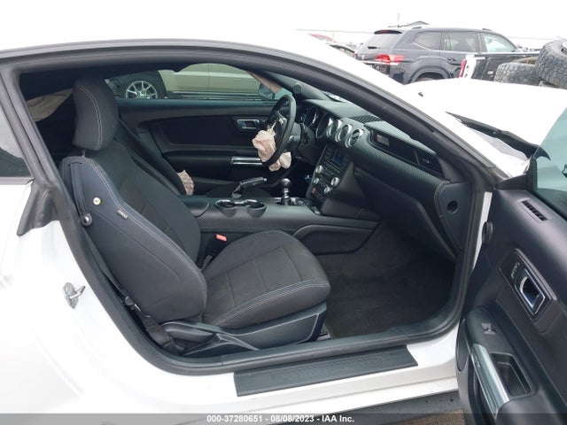 Ford Mustang V6 2015 1FA6P8AM9F5351674 Image 5