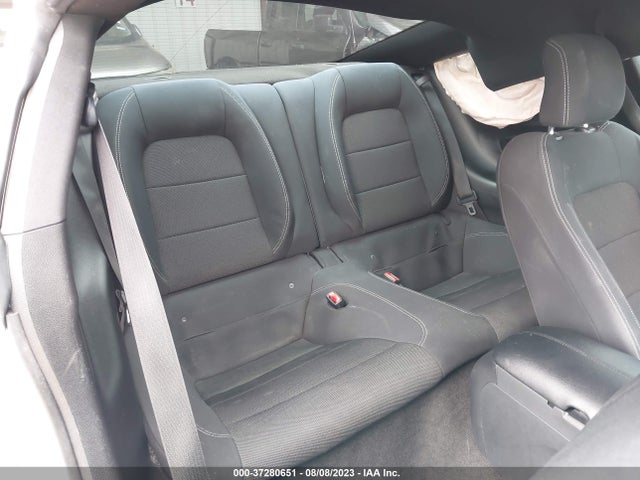 Ford Mustang V6 2015 1FA6P8AM9F5351674 Image 8