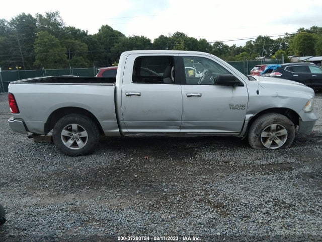 2015 RAM 1500 SLT VIN: 1C6RR7LG3FS664506