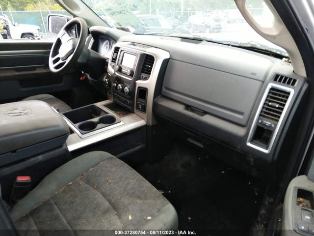 2015 RAM 1500 SLT VIN: 1C6RR7LG3FS664506