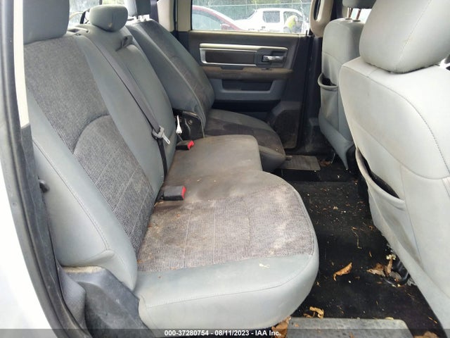 2015 RAM 1500 SLT VIN: 1C6RR7LG3FS664506