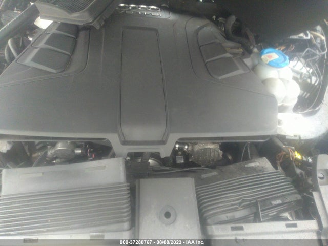 WA1LAAF77HD012228 Audi Q7 Premium Plus