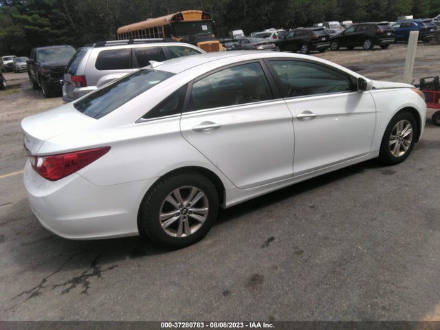 2013 HYUNDAI SONATA GLS PZEV VIN: 5NPEB4AC4DH700189