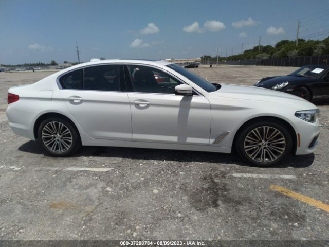 WBAJA5C5XKWW38078 BMW 5 Series 530i