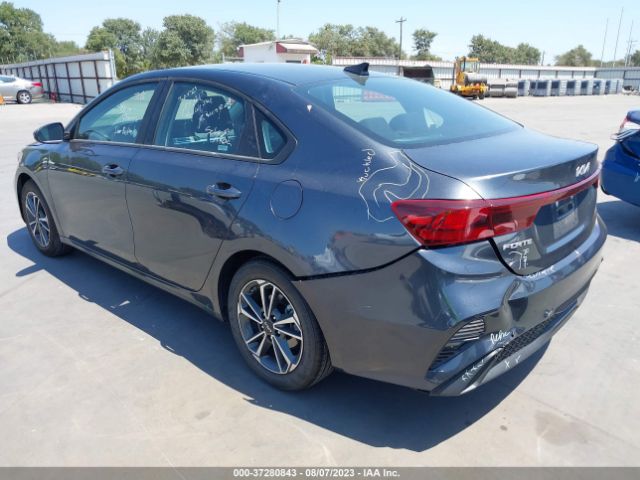 3KPF24AD0PE621480 KIA Forte Lxs