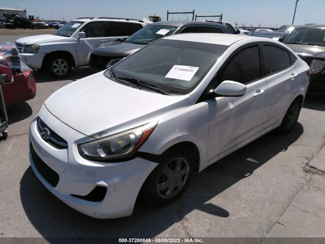 Hyundai ACCENT GLS 2015 KMHCT4AE0FU927809 Image 2