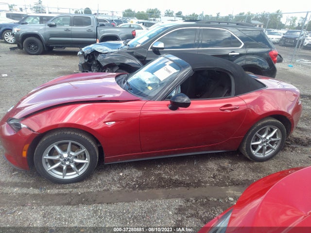 2017 Mazda MX-5 Miata, VIN: JM1NDAB71H0122548