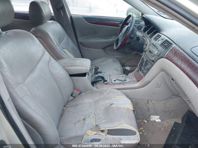 2003 LEXUS ES 300 VIN: JTHBF30G736017111