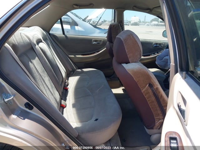 2000 HONDA ACCORD SDN SE VIN: 1HGCG5676YA108348