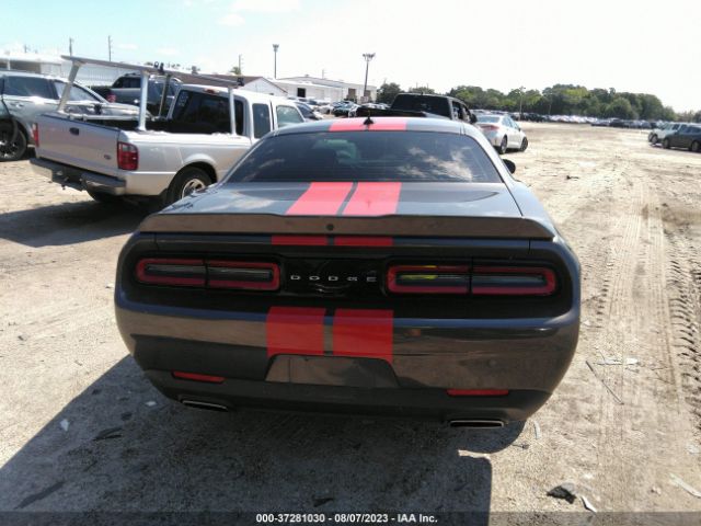 2C3CDZAG4NH144207 Dodge Challenger Sxt