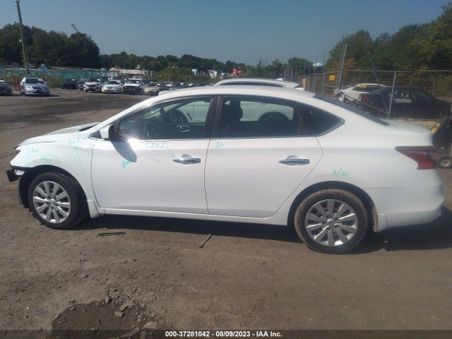 2016 NISSAN SENTRA SV VIN: 3N1AB7AP8GY271703
