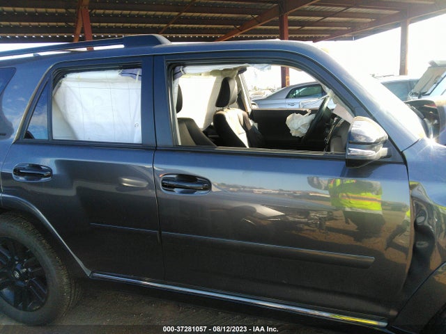 Toyota 4RUNNER SR5 2020 JTEBU5JR0L5787297 Image 4