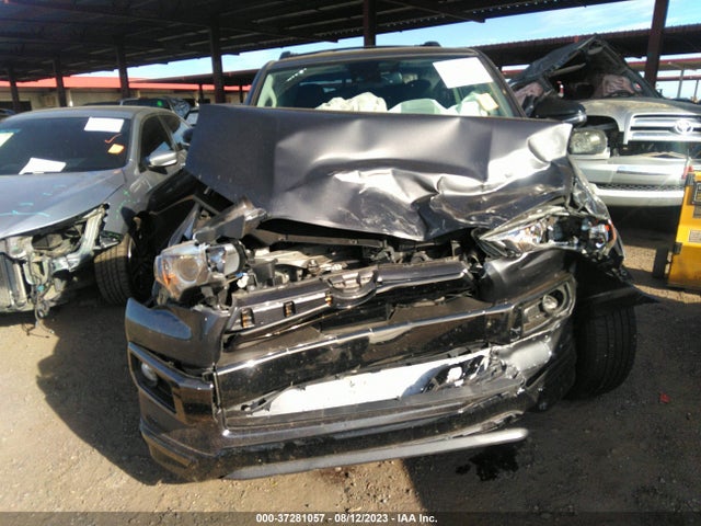 Toyota 4RUNNER SR5 2020 JTEBU5JR0L5787297 Image 11