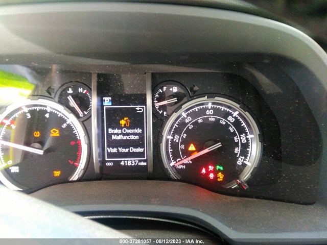 Toyota 4RUNNER SR5 2020 JTEBU5JR0L5787297 Image 12