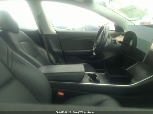 5YJ3E1EBXJF117800 Tesla Model 3 Long Range