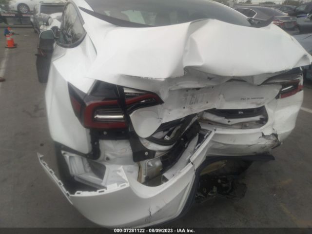5YJ3E1EBXJF117800 Tesla Model 3 Long Range