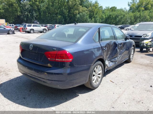 1VWAT7A32FC058354 Volkswagen Passat 1.8t Wolfsburg Edition