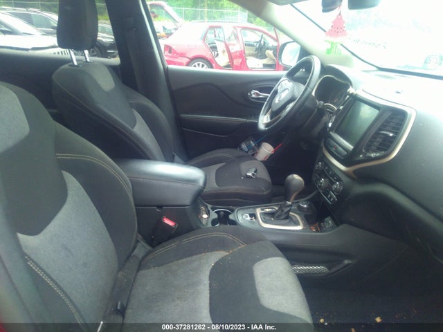 1C4PJMCS7EW140244 Jeep Cherokee Latitude