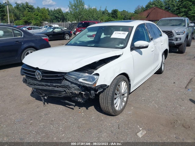 3VWL17AJ6GM334645 Volkswagen Jetta Sedan 1.8t Sel