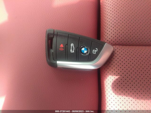 3MW69FF04P8D13608 BMW 3 Series 330i