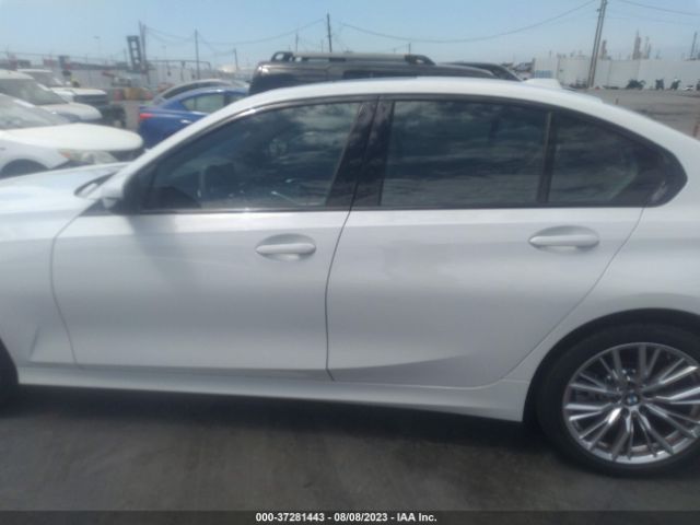 3MW69FF04P8D13608 BMW 3 Series 330i