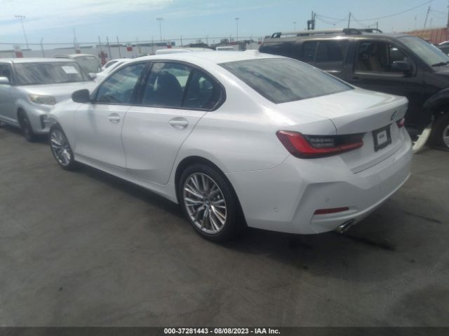 3MW69FF04P8D13608 BMW 3 Series 330i