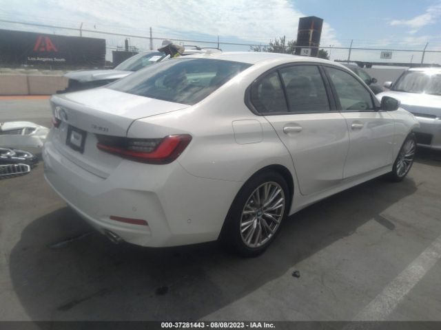 3MW69FF04P8D13608 BMW 3 Series 330i