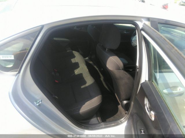 3KPF24AD4ME353240 KIA Forte Lxs