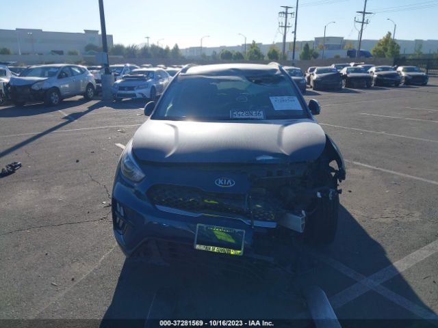 KNDCB3LC0L5423490 KIA NIRO LX