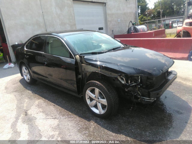 2015 VOLKSWAGEN PASSAT 1.8T LIMITED EDITION VIN: 1VWAT7A3XFC119241