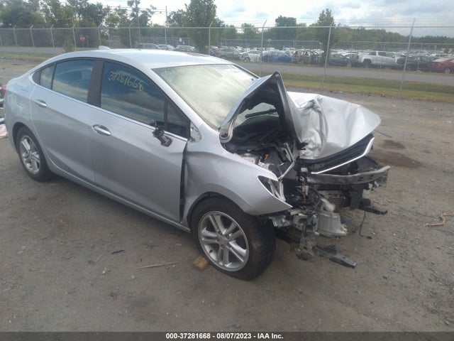 Chevrolet CRUZE LT 2017 1G1BE5SM8H7179035 Image 1