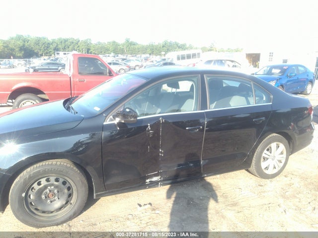 3VW2B7AJ1HM304589 Volkswagen Jetta 1.4t S