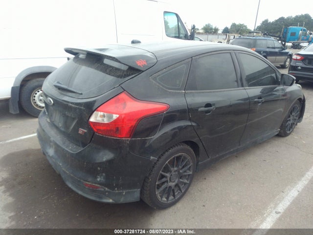 1FADP3L99EL463940 Ford FOCUS ST