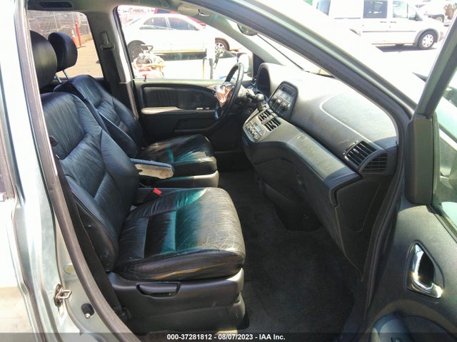 2005 HONDA ODYSSEY TOURING VIN: 5FNRL38825B123401
