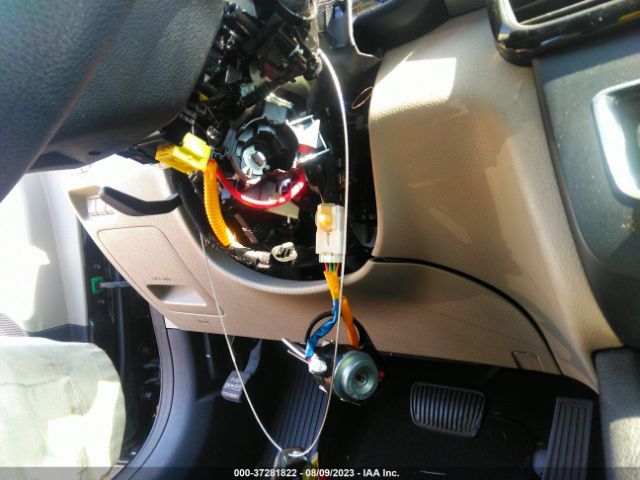 5XXGT4L32GG035649 KIA Optima Lx