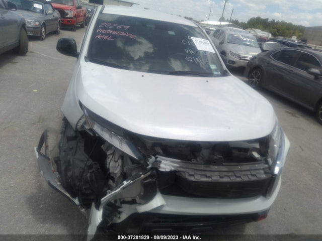 JA4APUAU9MU021205 Mitsubishi Outlander Sport Es/le/be/s