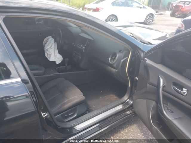 1N4AA5APXEC479923 Nissan Maxima 3.5 S