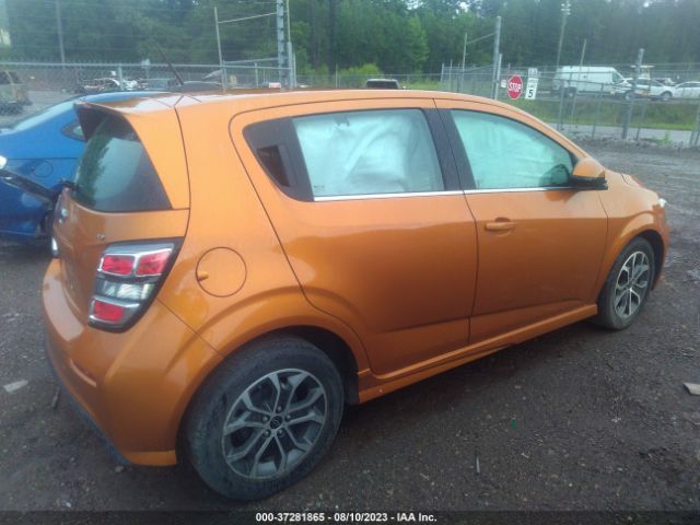 1G1JD6SH0J4108555 Chevrolet Sonic Lt Auto