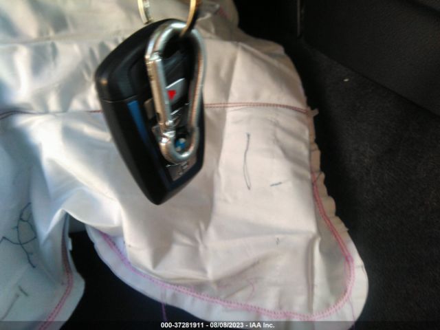 WBA8E9G53GNU28679 BMW 3 Series 328i