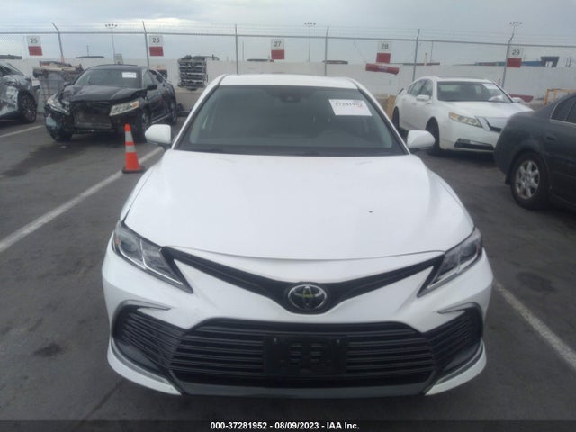2021 TOYOTA CAMRY LE VIN: 4T1R11AK9MU433904
