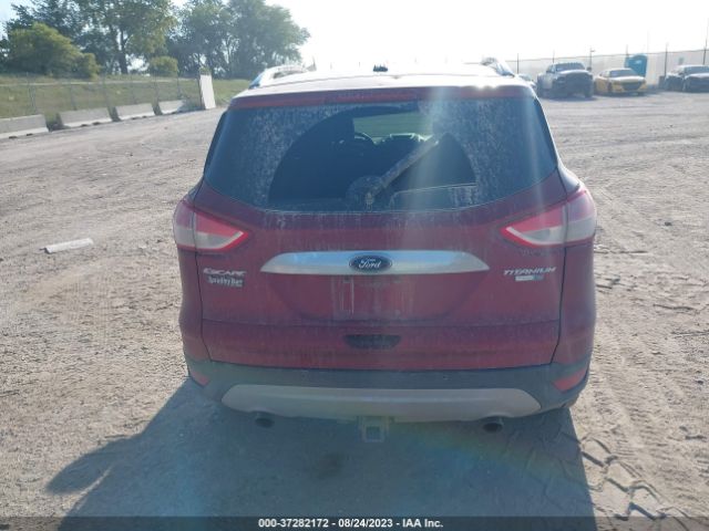 1FMCU9J93FUA52528 Ford Escape Titanium