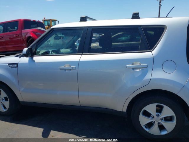 KNDJN2A23G7854306 KIA Soul Base