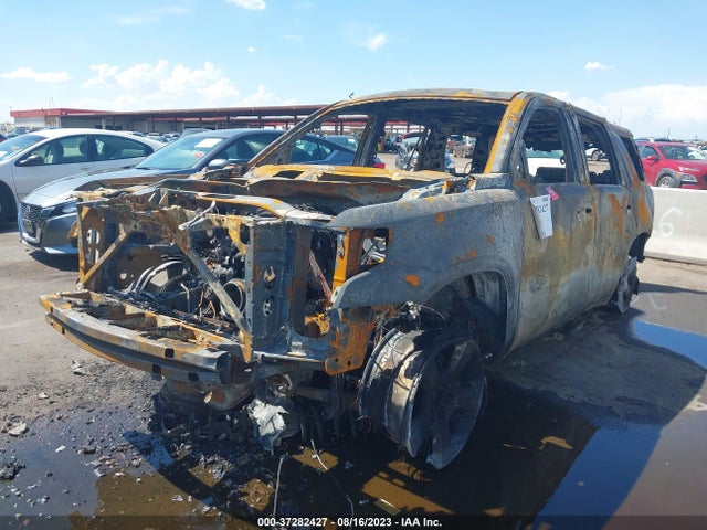 Chevrolet Tahoe Lt 2019 1GNSCBKC3KR174377 Image 2