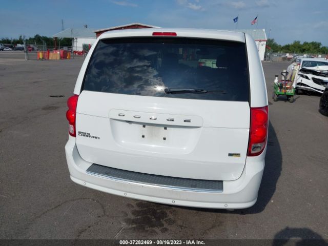 2C4RDGBG6JR302933 Dodge Grand Caravan Se