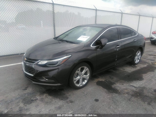 Chevrolet Cruze Premier 2017 1G1BF5SM2H7159912 Image 2