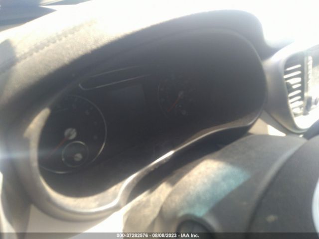 5XYPG4A30KG537698 KIA SORENTO LX