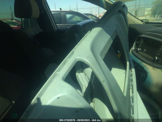5XYPG4A30KG537698 KIA SORENTO LX