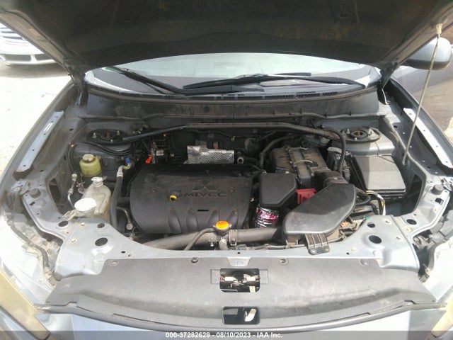2010 MITSUBISHI OUTLANDER ES VIN: JA4AS2AW5AZ008972