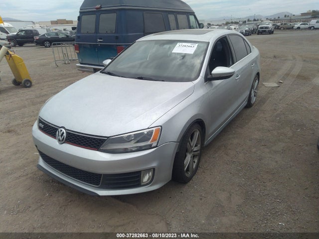 3VW4S7AJ7FM294446 Volkswagen Jetta Sedan 2.0t Gli Se