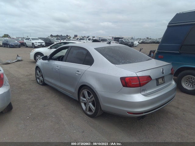 3VW4S7AJ7FM294446 Volkswagen Jetta Sedan 2.0t Gli Se